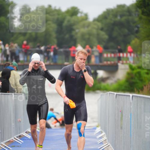 30.08.2026 - Elbe Triathlon Hamburg LAZAROV Photography http://msf.ph/oto/10035141 30.08.2026 09:02:28 Schwimmen 535, 541, 603 meine-sportfotos.de