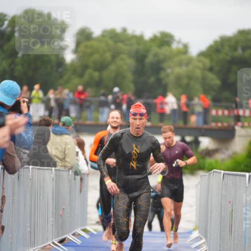 30.08.2026 - Elbe Triathlon Hamburg LAZAROV Photography http://msf.ph/oto/10035192 30.08.2026 09:02:43 Schwimmen 408, 535, 541, 617, 771 meine-sportfotos.de