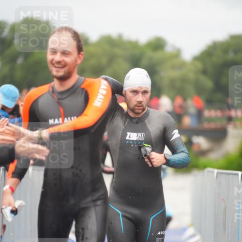 30.08.2026 - Elbe Triathlon Hamburg LAZAROV Photography http://msf.ph/oto/10035220 30.08.2026 09:02:48 Schwimmen 408, 462, 525, 617, 771 meine-sportfotos.de
