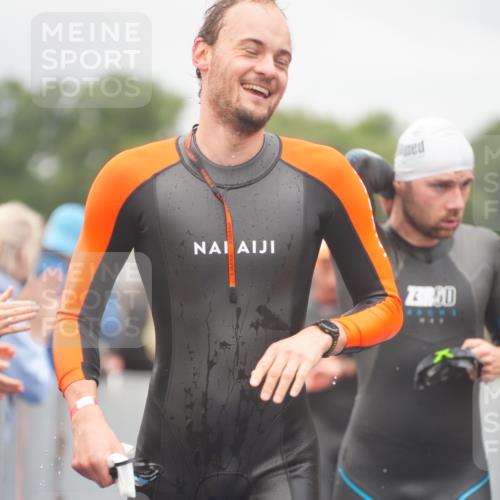 30.08.2026 - Elbe Triathlon Hamburg LAZAROV Photography http://msf.ph/oto/10035224 30.08.2026 09:02:49 Schwimmen 408, 462, 525, 617, 771 meine-sportfotos.de