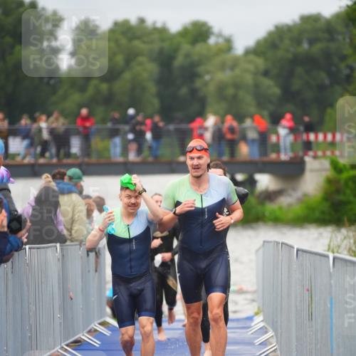 30.08.2026 - Elbe Triathlon Hamburg LAZAROV Photography http://msf.ph/oto/10035357 30.08.2026 09:03:20 Schwimmen 475, 583, 605, 618, 633, 718, 968 meine-sportfotos.de