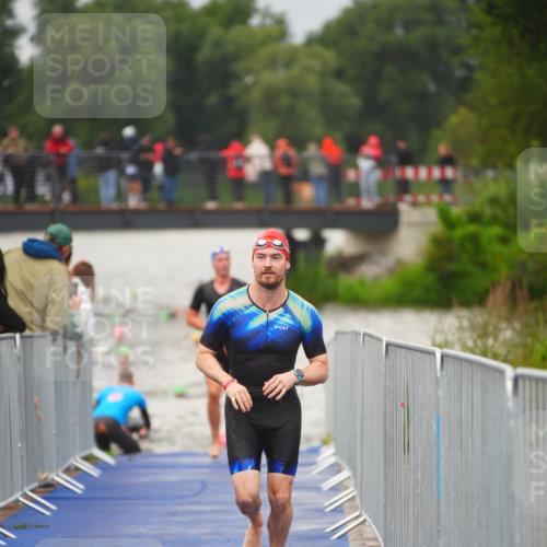 30.08.2026 - Elbe Triathlon Hamburg LAZAROV Photography http://msf.ph/oto/10035406 30.08.2026 09:03:30 Schwimmen 475, 513, 538, 583, 618, 633, 718 meine-sportfotos.de