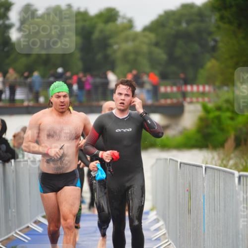 30.08.2026 - Elbe Triathlon Hamburg LAZAROV Photography http://msf.ph/oto/10035588 30.08.2026 09:04:14 Schwimmen 506, 509, 514, 529, 533, 555, 596, 739 meine-sportfotos.de