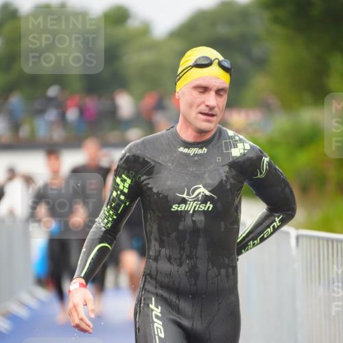 30.08.2026 - Elbe Triathlon Hamburg LAZAROV Photography http://msf.ph/oto/10035609 30.08.2026 09:04:19 Schwimmen 395, 506, 509, 514, 529, 533, 555, 579, 596, 761 meine-sportfotos.de