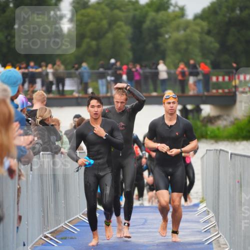 30.08.2026 - Elbe Triathlon Hamburg LAZAROV Photography http://msf.ph/oto/10035615 30.08.2026 09:04:20 Schwimmen 395, 506, 509, 514, 529, 533, 555, 579, 596, 761 meine-sportfotos.de