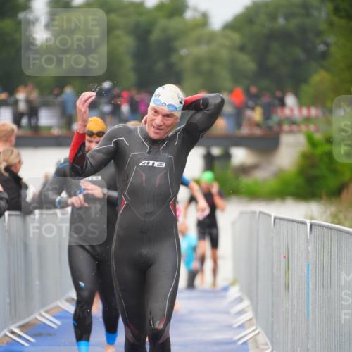 30.08.2026 - Elbe Triathlon Hamburg LAZAROV Photography http://msf.ph/oto/10035658 30.08.2026 09:04:27 Schwimmen 395, 409, 506, 509, 514, 529, 537, 579, 585, 691, 708, 761 meine-sportfotos.de