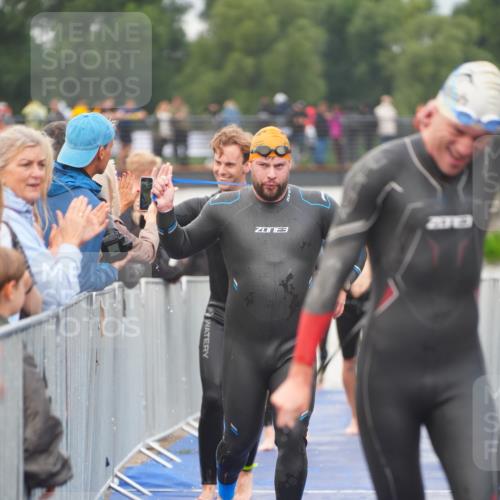 30.08.2026 - Elbe Triathlon Hamburg LAZAROV Photography http://msf.ph/oto/10035661 30.08.2026 09:04:28 Schwimmen 395, 409, 506, 509, 514, 529, 537, 579, 585, 691, 708, 761 meine-sportfotos.de