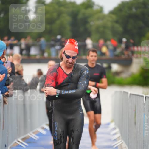 30.08.2026 - Elbe Triathlon Hamburg LAZAROV Photography http://msf.ph/oto/10035687 30.08.2026 09:04:33 Schwimmen 395, 409, 505, 506, 537, 579, 585, 619, 670, 691, 708, 761 meine-sportfotos.de