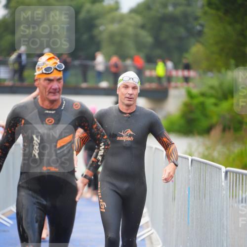 30.08.2026 - Elbe Triathlon Hamburg LAZAROV Photography http://msf.ph/oto/10036037 30.08.2026 09:06:27 Schwimmen 590, 683, 705, 773 meine-sportfotos.de