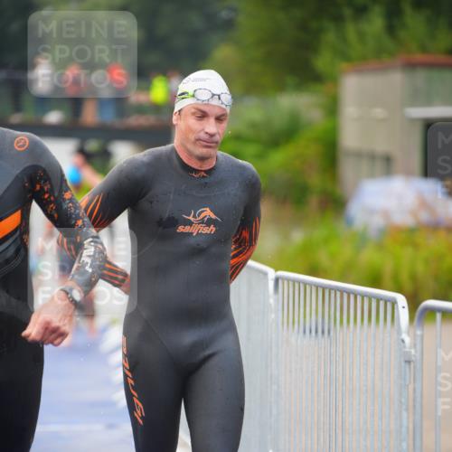 30.08.2026 - Elbe Triathlon Hamburg LAZAROV Photography http://msf.ph/oto/10036047 30.08.2026 09:06:28 Schwimmen 590, 683, 705, 773 meine-sportfotos.de