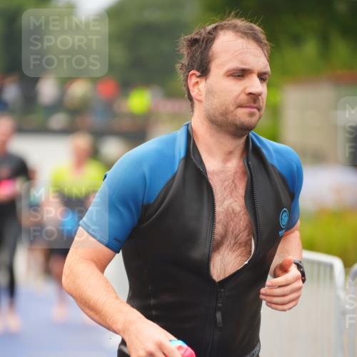 30.08.2026 - Elbe Triathlon Hamburg LAZAROV Photography http://msf.ph/oto/10036060 30.08.2026 09:06:32 Schwimmen 580, 590, 683, 705, 732, 773 meine-sportfotos.de