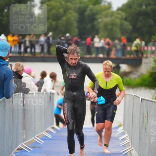 30.08.2026 - Elbe Triathlon Hamburg LAZAROV Photography http://msf.ph/oto/10036062 30.08.2026 09:06:34 Schwimmen 570, 580, 589, 590, 683, 705, 732, 773 meine-sportfotos.de
