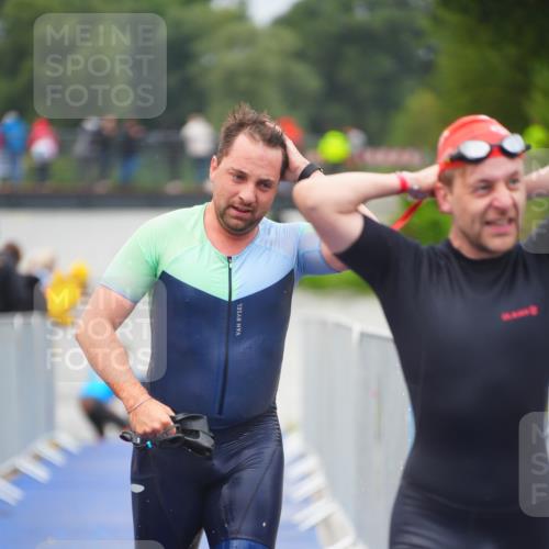 30.08.2026 - Elbe Triathlon Hamburg LAZAROV Photography http://msf.ph/oto/10036375 30.08.2026 09:08:10 Schwimmen 479, 553, 572, 638 meine-sportfotos.de