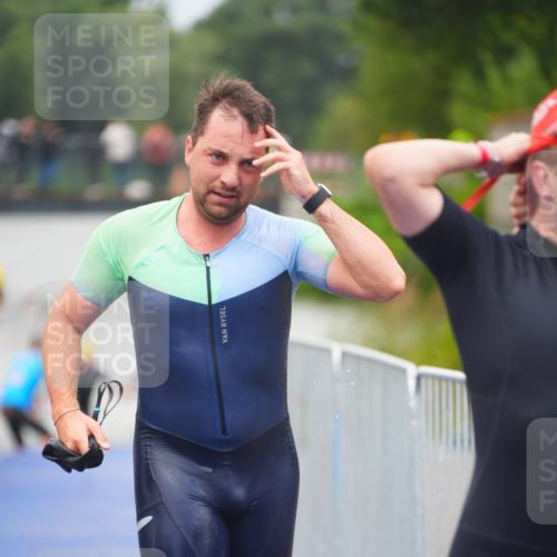 30.08.2026 - Elbe Triathlon Hamburg LAZAROV Photography http://msf.ph/oto/10036377 30.08.2026 09:08:10 Schwimmen 479, 553, 572, 638 meine-sportfotos.de