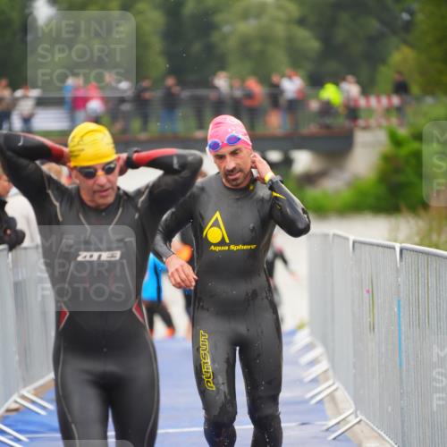 30.08.2026 - Elbe Triathlon Hamburg LAZAROV Photography http://msf.ph/oto/10036500 30.08.2026 09:09:11 Schwimmen 676, 698, 741, 746 meine-sportfotos.de