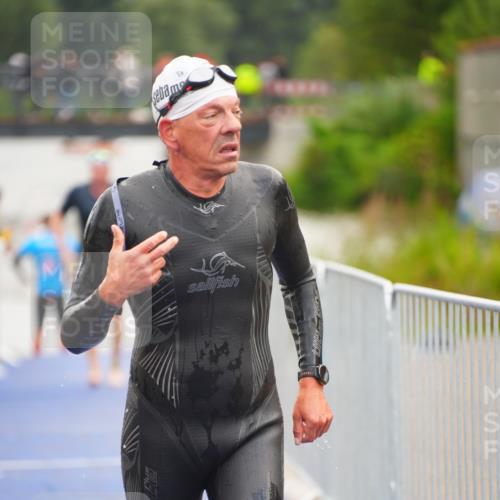 30.08.2026 - Elbe Triathlon Hamburg LAZAROV Photography http://msf.ph/oto/10036664 30.08.2026 09:10:00 Schwimmen 672, 687, 750, 751, 774 meine-sportfotos.de