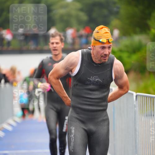 30.08.2026 - Elbe Triathlon Hamburg LAZAROV Photography http://msf.ph/oto/10036933 30.08.2026 09:11:00 Schwimmen 577, 651, 678, 700, 704, 715, 725, 752, 769, 779 meine-sportfotos.de