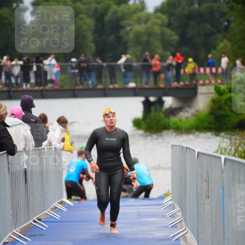 30.08.2026 - Elbe Triathlon Hamburg LAZAROV Photography http://msf.ph/oto/10037033 30.08.2026 09:11:30 Schwimmen 629, 869 meine-sportfotos.de