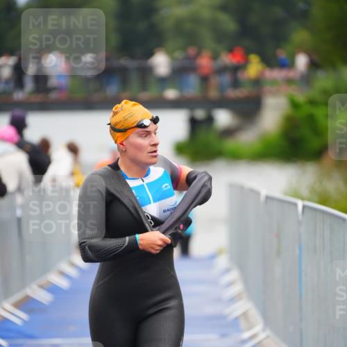 30.08.2026 - Elbe Triathlon Hamburg LAZAROV Photography http://msf.ph/oto/10037057 30.08.2026 09:11:34 Schwimmen 869 meine-sportfotos.de