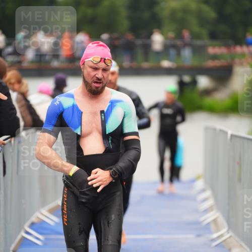 30.08.2026 - Elbe Triathlon Hamburg LAZAROV Photography http://msf.ph/oto/10037167 30.08.2026 09:12:15 Schwimmen 587, 602, 648, 650, 658, 664, 666, 716, 735, 788 meine-sportfotos.de