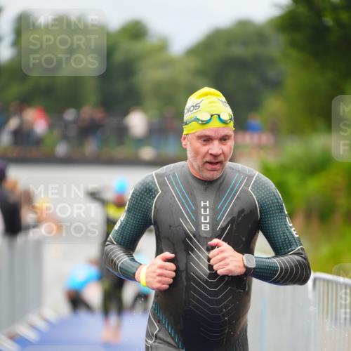 30.08.2026 - Elbe Triathlon Hamburg LAZAROV Photography http://msf.ph/oto/10037344 30.08.2026 09:13:15 Schwimmen 673, 680, 736, 754 meine-sportfotos.de