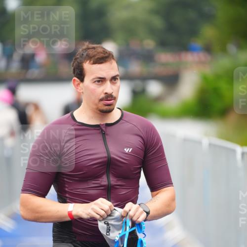 30.08.2026 - Elbe Triathlon Hamburg LAZAROV Photography http://msf.ph/oto/10037417 30.08.2026 09:13:50 Schwimmen 510, 711 meine-sportfotos.de