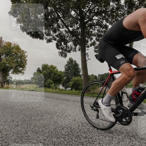 30.08.2026 - Elbe Triathlon Hamburg Michael Burmester http://msf.ph/oto/10039471 30.08.2026 08:36:27 Radfahren 180, 194 meine-sportfotos.de