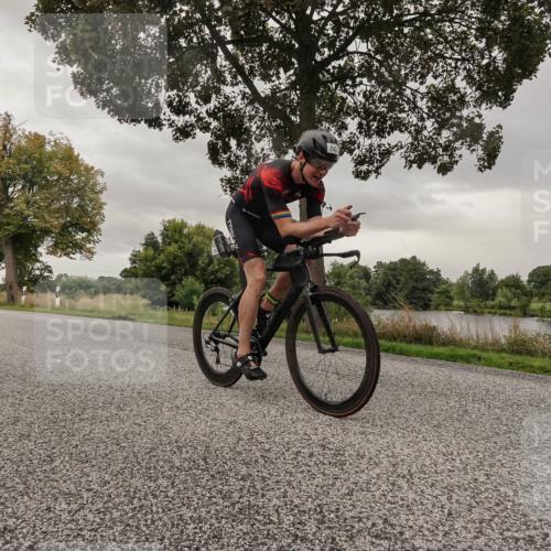 30.08.2026 - Elbe Triathlon Hamburg Michael Burmester http://msf.ph/oto/10039702 30.08.2026 08:45:26 Radfahren 222, 242 meine-sportfotos.de