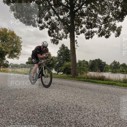 30.08.2026 - Elbe Triathlon Hamburg Michael Burmester http://msf.ph/oto/10039759 30.08.2026 08:47:43 Radfahren 235, 236 meine-sportfotos.de