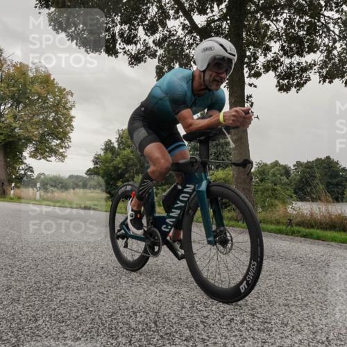 30.08.2026 - Elbe Triathlon Hamburg Michael Burmester http://msf.ph/oto/10039777 30.08.2026 08:48:32 Radfahren 212 meine-sportfotos.de