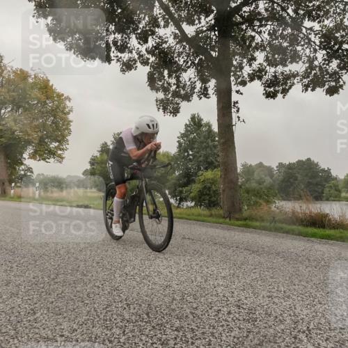 30.08.2026 - Elbe Triathlon Hamburg Michael Burmester http://msf.ph/oto/10039926 30.08.2026 08:52:57 Radfahren 244, 322, 368 meine-sportfotos.de