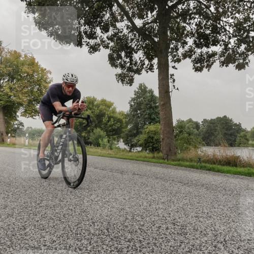 30.08.2026 - Elbe Triathlon Hamburg Michael Burmester http://msf.ph/oto/10040020 30.08.2026 08:54:45 Radfahren 185, 254, 307 meine-sportfotos.de