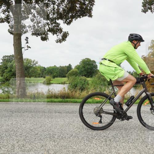 30.08.2026 - Elbe Triathlon Hamburg Michael Burmester http://msf.ph/oto/10040076 30.08.2026 10:49:13 Radfahren 1007, 1049, 1128 meine-sportfotos.de