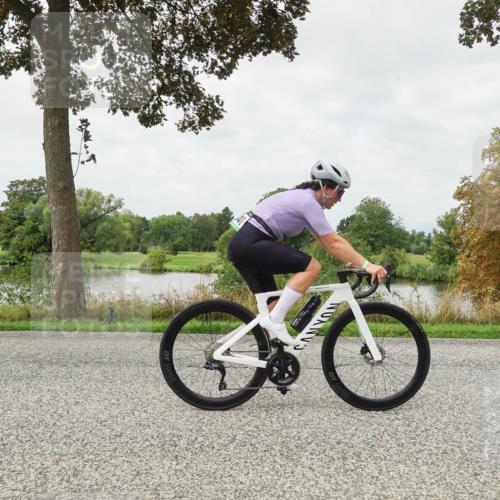 30.08.2026 - Elbe Triathlon Hamburg Michael Burmester http://msf.ph/oto/10040108 30.08.2026 10:50:00 Radfahren 940, 1029 meine-sportfotos.de