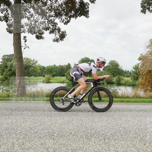 30.08.2026 - Elbe Triathlon Hamburg Michael Burmester http://msf.ph/oto/10040123 30.08.2026 10:50:12 Radfahren 932, 1006, 1017, 1145, 1295 meine-sportfotos.de