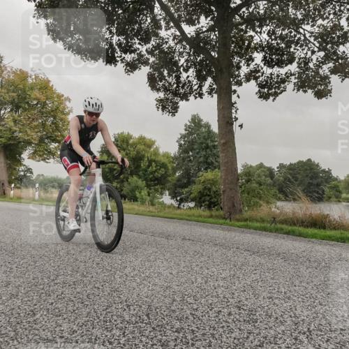 30.08.2026 - Elbe Triathlon Hamburg Michael Burmester http://msf.ph/oto/10040138 30.08.2026 08:56:03 Radfahren 193, 204, 328, 411 meine-sportfotos.de