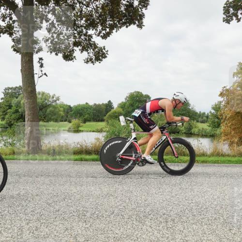 30.08.2026 - Elbe Triathlon Hamburg Michael Burmester http://msf.ph/oto/10040152 30.08.2026 10:50:25 Radfahren 803, 897, 1044, 1204, 1346 meine-sportfotos.de