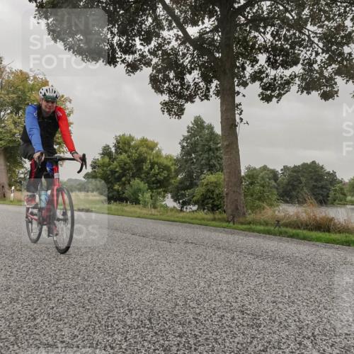30.08.2026 - Elbe Triathlon Hamburg Michael Burmester http://msf.ph/oto/10040180 30.08.2026 08:56:26 Radfahren  meine-sportfotos.de