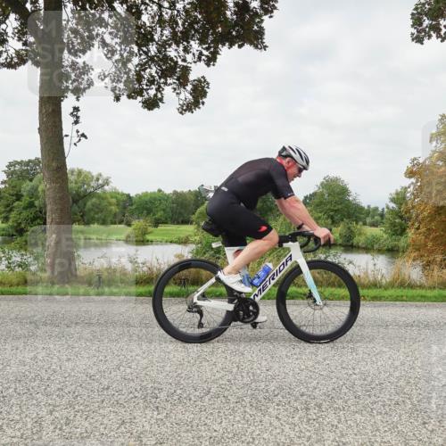 30.08.2026 - Elbe Triathlon Hamburg Michael Burmester http://msf.ph/oto/10040185 30.08.2026 10:50:43 Radfahren 1121, 1307 meine-sportfotos.de
