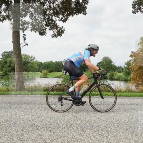30.08.2026 - Elbe Triathlon Hamburg Michael Burmester http://msf.ph/oto/10040204 30.08.2026 10:51:03 Radfahren 1009, 1025, 1071, 1100, 1298, 1303, 1341 meine-sportfotos.de