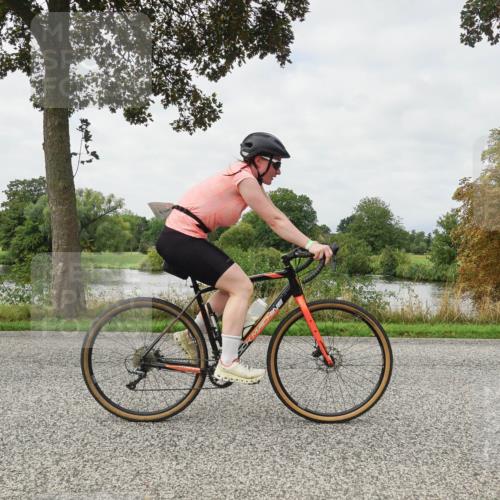 30.08.2026 - Elbe Triathlon Hamburg Michael Burmester http://msf.ph/oto/10040301 30.08.2026 10:51:52 Radfahren 901, 912, 1022, 1033, 1101, 1104, 1171, 1264 meine-sportfotos.de