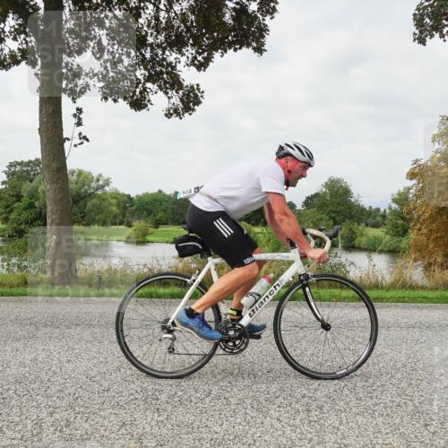 30.08.2026 - Elbe Triathlon Hamburg Michael Burmester http://msf.ph/oto/10040416 30.08.2026 10:52:43 Radfahren 1096, 1257 meine-sportfotos.de