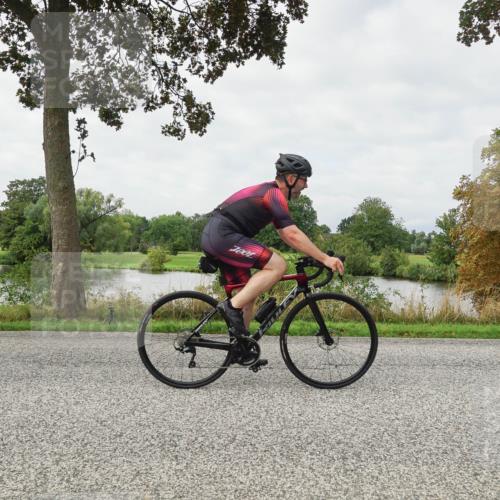 30.08.2026 - Elbe Triathlon Hamburg Michael Burmester http://msf.ph/oto/10040504 30.08.2026 10:53:34 Radfahren 1079, 1265, 1435, 1438 meine-sportfotos.de