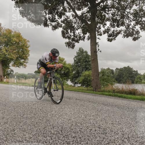 30.08.2026 - Elbe Triathlon Hamburg Michael Burmester http://msf.ph/oto/10040644 30.08.2026 08:59:48 Radfahren 274, 340 meine-sportfotos.de