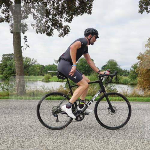 30.08.2026 - Elbe Triathlon Hamburg Michael Burmester http://msf.ph/oto/10040651 30.08.2026 10:55:28 Radfahren 1018, 1238, 1270, 1274, 1440 meine-sportfotos.de