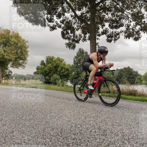 30.08.2026 - Elbe Triathlon Hamburg Michael Burmester http://msf.ph/oto/10040715 30.08.2026 09:00:30 Radfahren 273, 302, 385, 389 meine-sportfotos.de