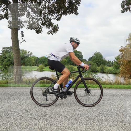 30.08.2026 - Elbe Triathlon Hamburg Michael Burmester http://msf.ph/oto/10040778 30.08.2026 10:57:00 Radfahren 942, 1064, 1144, 1281, 1284, 1314 meine-sportfotos.de