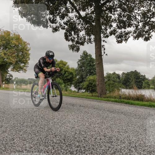 30.08.2026 - Elbe Triathlon Hamburg Michael Burmester http://msf.ph/oto/10040789 30.08.2026 09:00:57 Radfahren 348, 384 meine-sportfotos.de