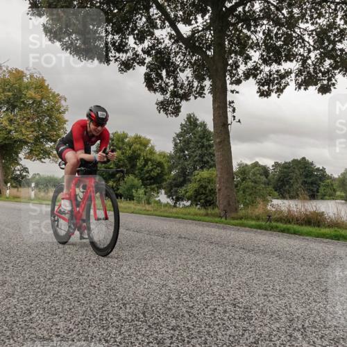 30.08.2026 - Elbe Triathlon Hamburg Michael Burmester http://msf.ph/oto/10040800 30.08.2026 09:01:04 Radfahren 215, 317, 348 meine-sportfotos.de