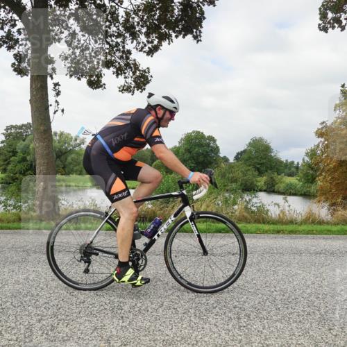 30.08.2026 - Elbe Triathlon Hamburg Michael Burmester http://msf.ph/oto/10040818 30.08.2026 10:57:31 Radfahren 1081, 1250, 1262, 1343, 1375 meine-sportfotos.de